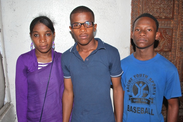 mohamed_ali_le_president_de_l_acdjc_avec_des_adherents