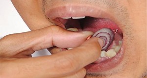 comment-soulager-les-maux-de-dents-et-les-infections-dentaires-naturellement