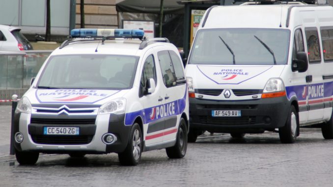 960x614_illustration-voitures-police-republique-rennes.jpg