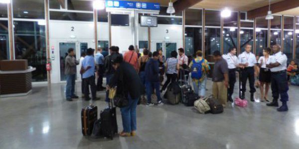 file_attente_air_mad_1-679107.jpg