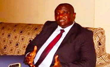 interviw-dg370x226.jpg