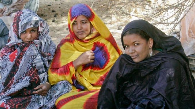 Divorce-femmes-tamashek-Tombouctou-Mali-Benbere-768x410.jpg
