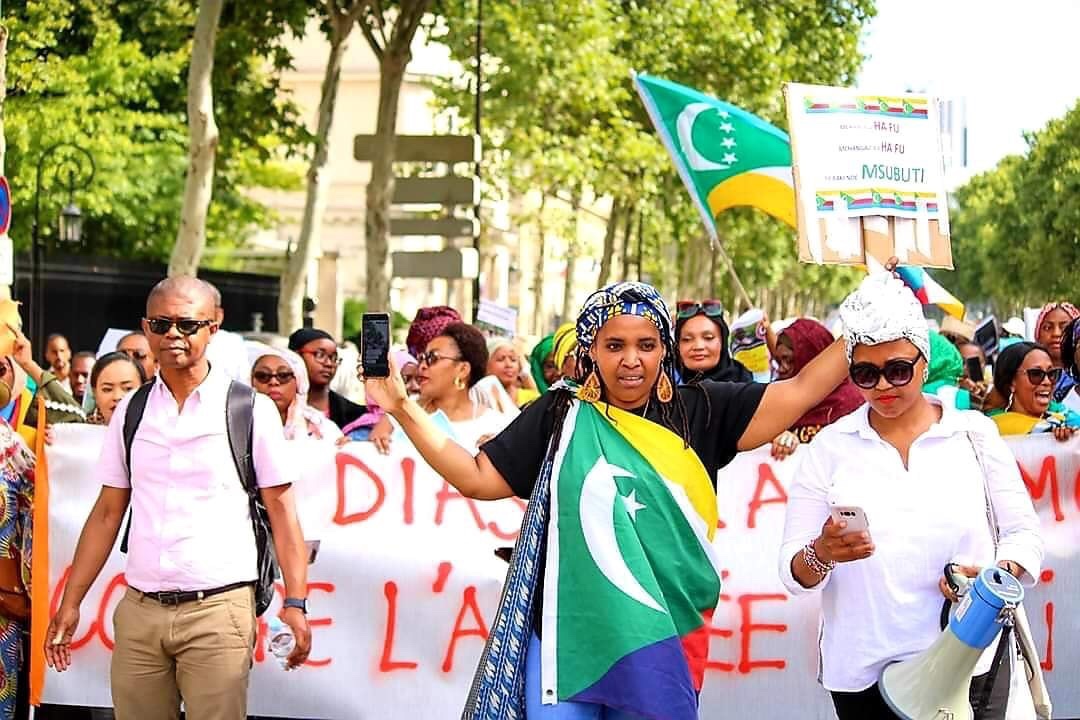 Il y a un an, l’ambassade des Comores à Paris a été envahie. Récit… Comores Infos