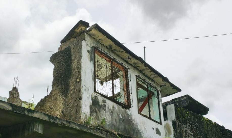 Maison mutsamudu en ruine 