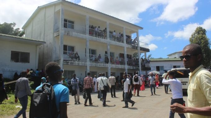 univ-comore-lea
